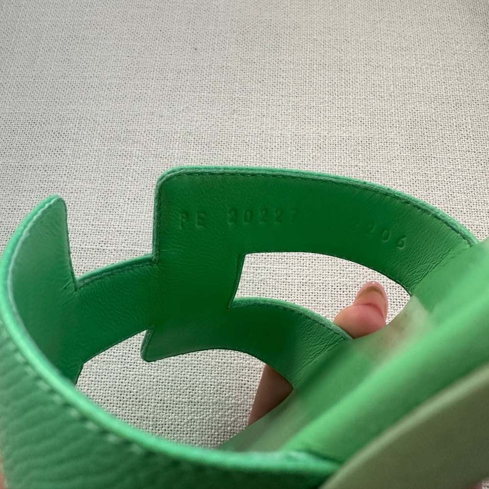 HERMES ORAN GREEN EPSOM CALFSKIN WOMEN'S SANDAL VERT POMME IN BOX SIZE 40 - Picture 5 of 6
